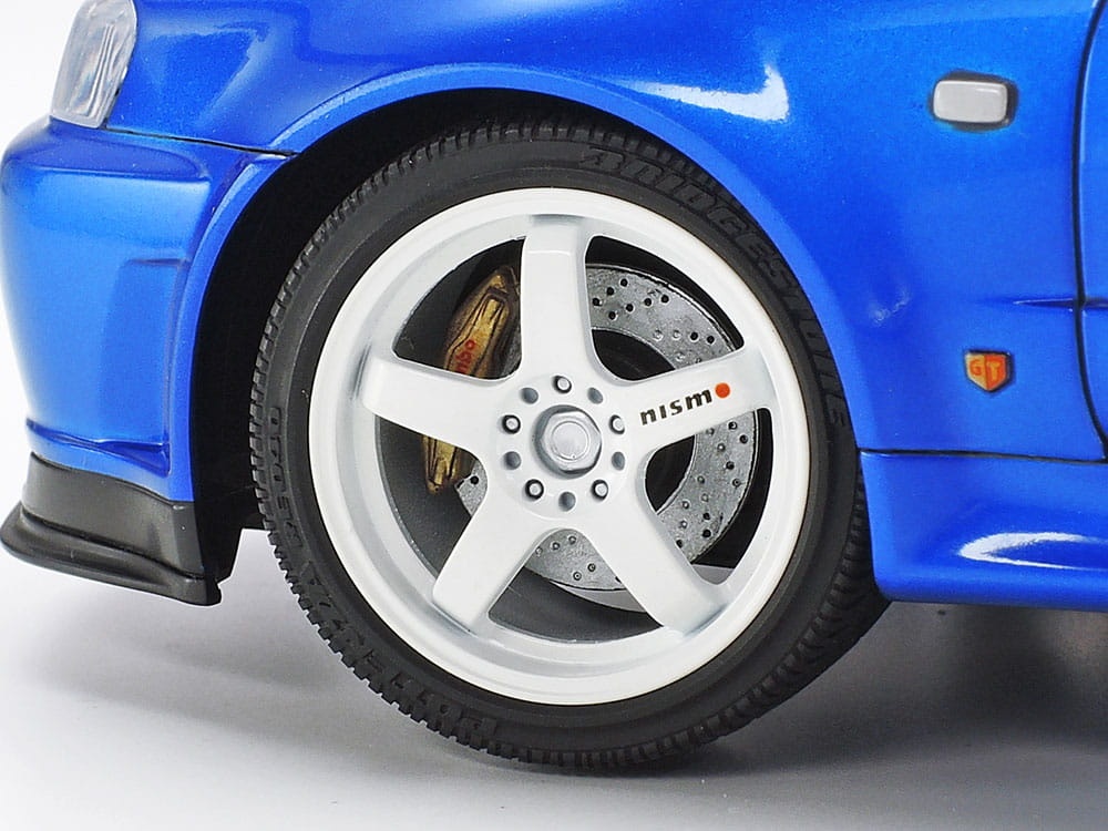 Nissan Skyline R34 GT-R V-Spec II (+ opcja pakiet Nur) 1:24