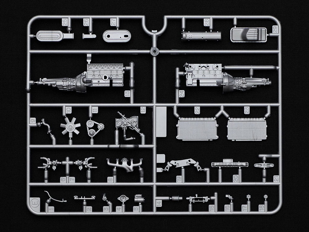 Zdjęcie dodatkowe produktu Nissan Fairlady 240Z Street-Custom 1:24 Tamiya 24367