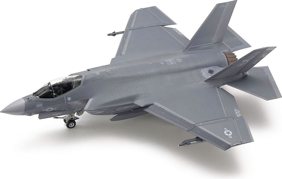 Zdjęcie dodatkowe produktu Lockheed Martin F-35C Lightning II 1:48 Tamiya 61127