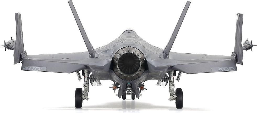 Zdjęcie dodatkowe produktu Lockheed Martin F-35C Lightning II 1:48 Tamiya 61127