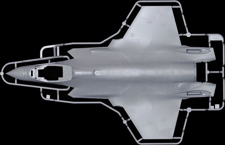 Zdjęcie dodatkowe produktu Lockheed Martin F-35C Lightning II 1:48 Tamiya 61127