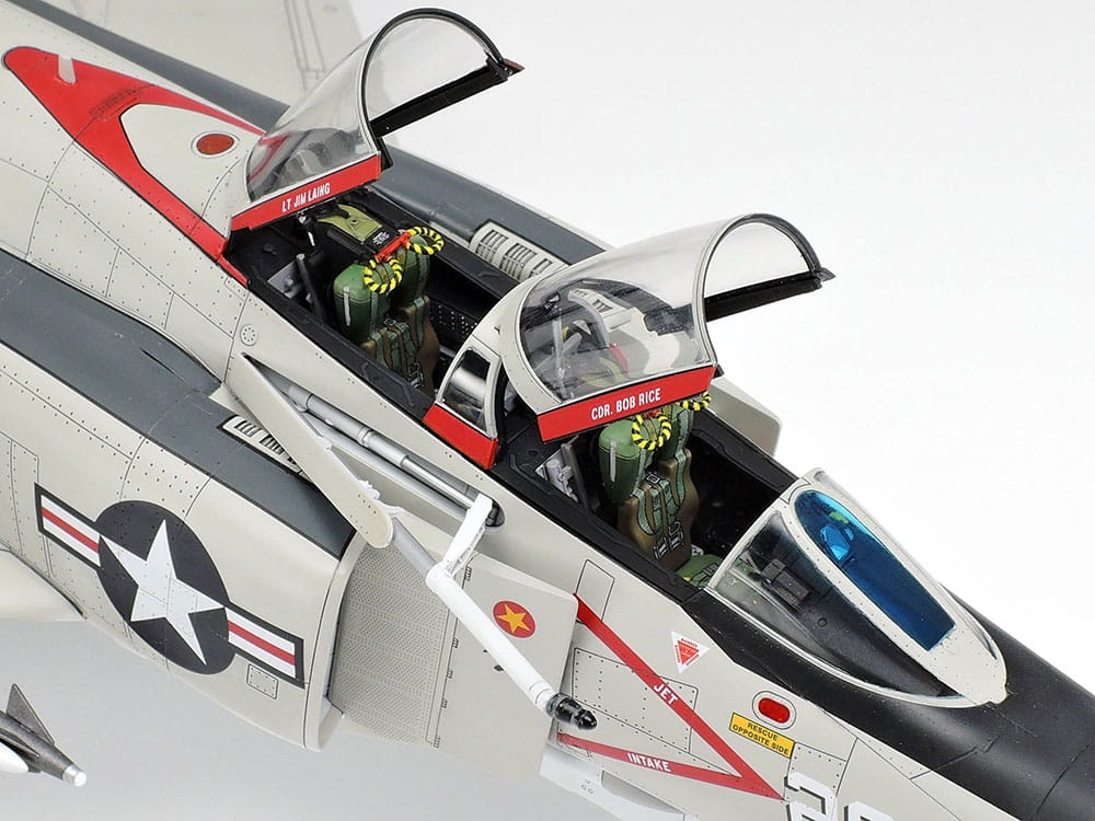 McDonnell Douglas F-4B Phantom II 1:48 Tamiya 61121 - TOP