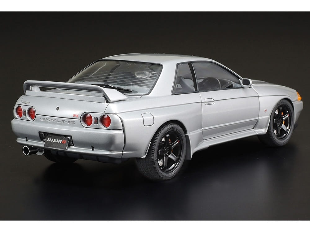 Zdjęcie dodatkowe produktu Nissan Skyline R32 GT-R Nismo Custom 1:24 Tamiya 24341