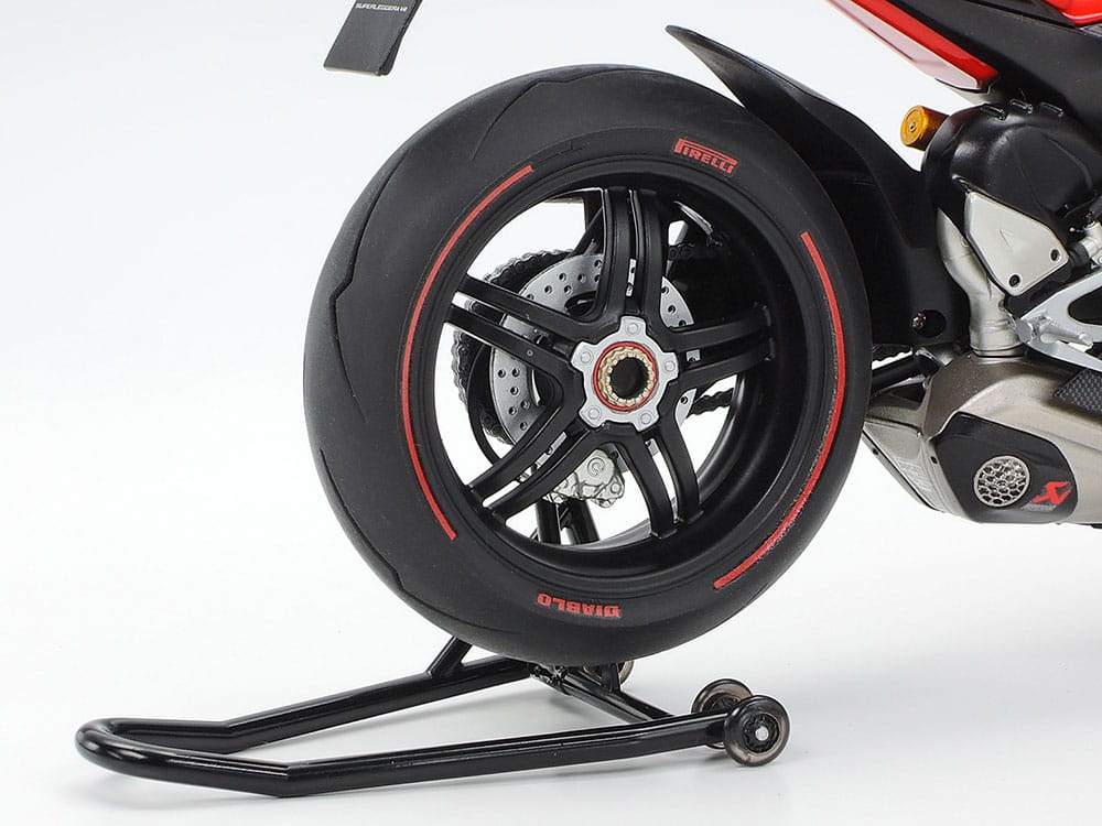 Zdjęcie dodatkowe produktu Ducati Superleggera V4 1:12 Tamiya 14140