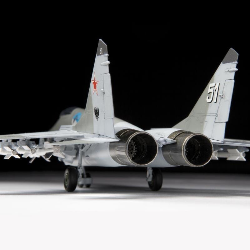 Zdjęcie dodatkowe produktu MiG-29 (9-13) 1:72 Zvezda 7278