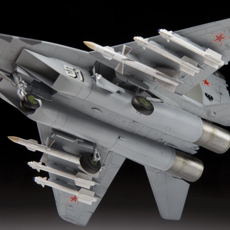 Zdjęcie dodatkowe produktu MiG-29 (9-13) 1:72 Zvezda 7278