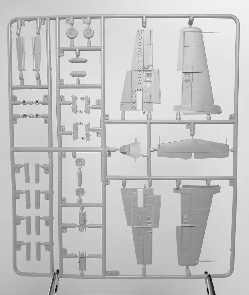 Zdjęcie dodatkowe produktu TS-11 Iskra bis DF Expert Set 1:72 Arma Hobby 70010