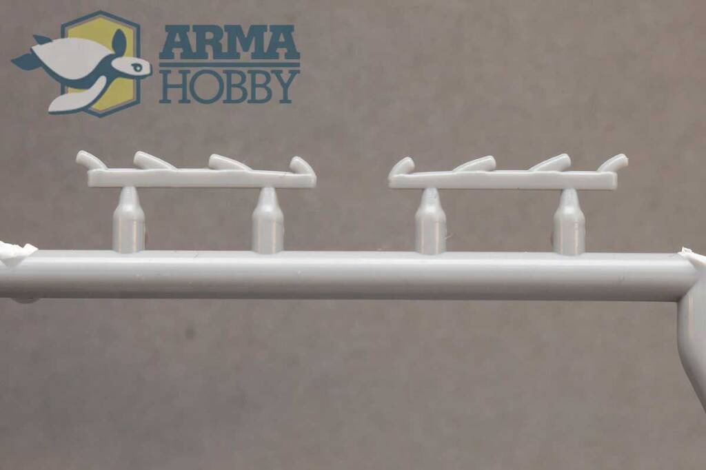 Zdjęcie dodatkowe produktu Jakowlew Jak-1B Expert Set 1:72 Arma Hobby 70027