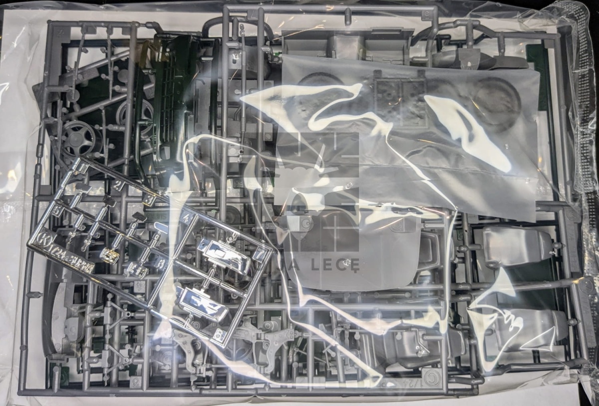 Zdjęcie dodatkowe produktu Toyota Supra A70 2.5GT Twin Turbo R '90 1:24 Hasegawa 20538