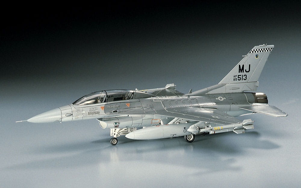 Zdjęcie dodatkowe produktu F-16D Fighting Falcon 1:72 Hasegawa D15