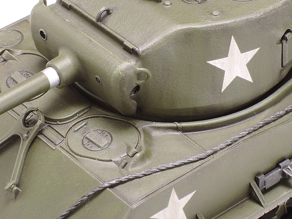 Zdjęcie dodatkowe produktu M4A3E8 Sherman Easy Eight 1:48 Tamiya 32595