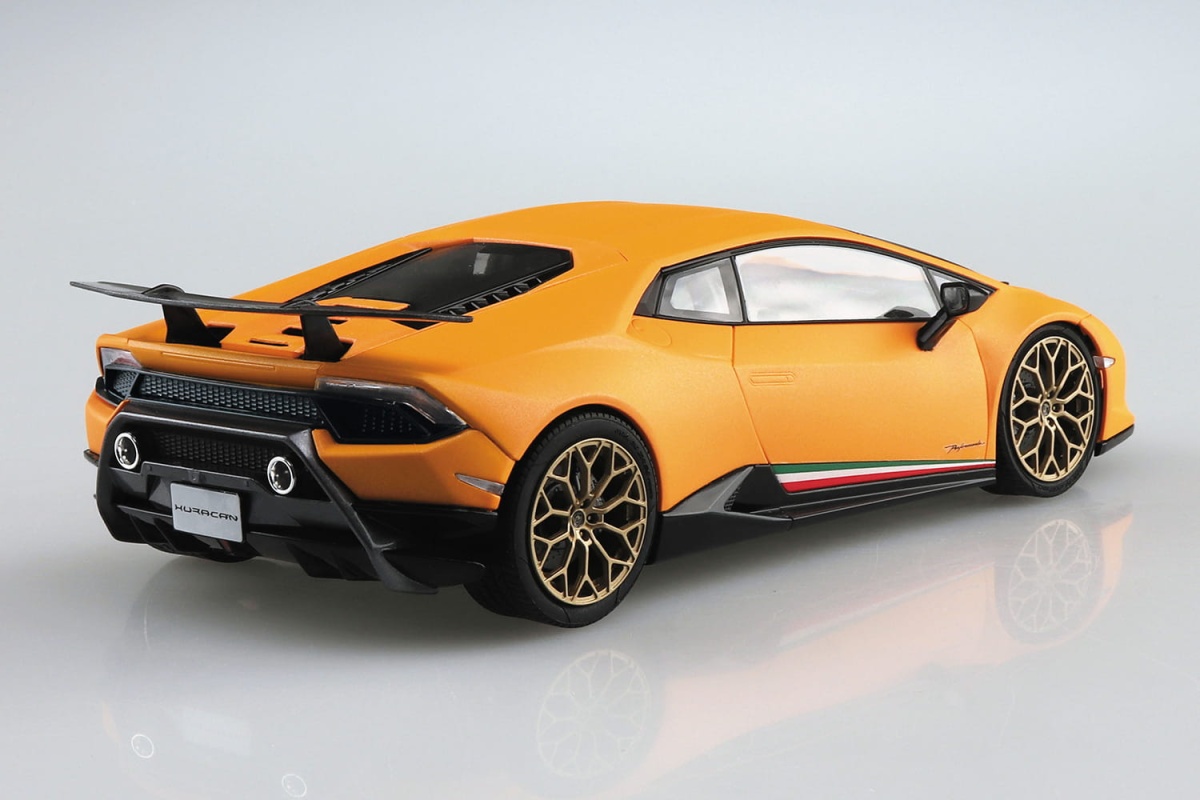 Zdjęcie dodatkowe produktu Lamborghini Huracan Performante 1:24 Aoshima 062043