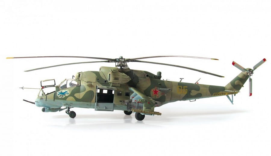 Zdjęcie dodatkowe produktu Mi-24B Hind 1:72 Zvezda 7293