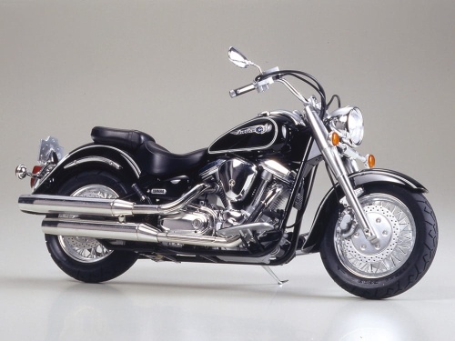 Yamaha XV1600 (Road Star) 1:12 Tamiya 14080