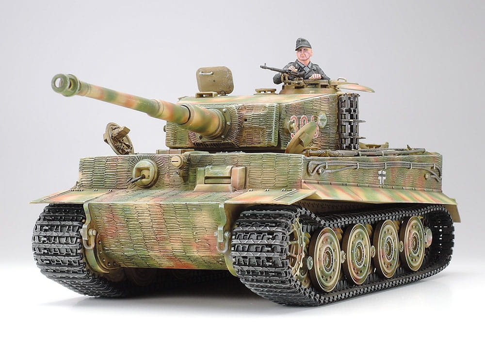 Zdjęcie główne produktu German Heavy Tank Tiger I (Late Version) 1:35 Tamiya 35146