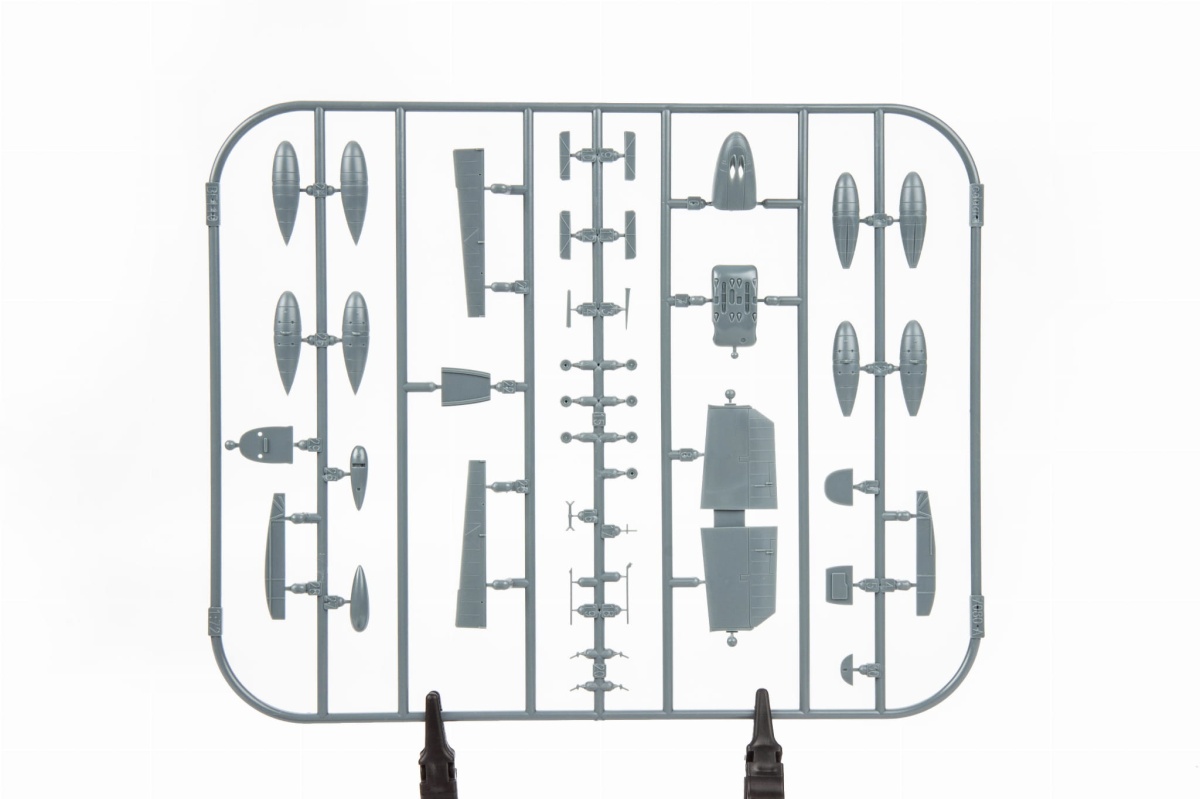 Zdjęcie dodatkowe produktu Messerschmitt Bf 110G-2 1:72 Eduard Weekend 7468