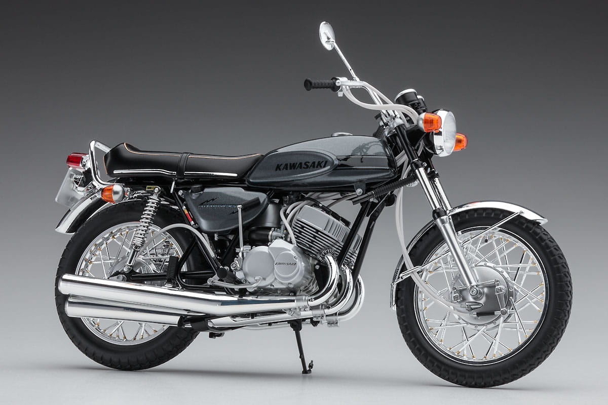 Zdjęcie dodatkowe produktu Kawasaki 500-SS/MACH III (H1) 1:12 Hasegawa BK10