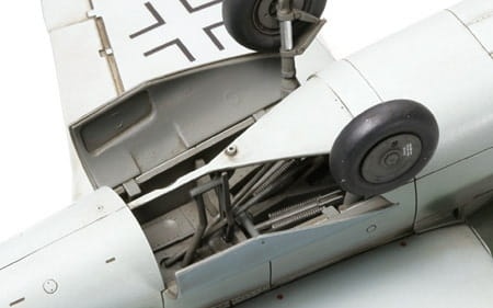 Zdjęcie dodatkowe produktu He162 A-2 Salamander 1:48 Tamiya 61097