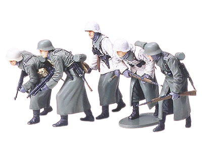 Zdjęcie główne produktu German Assault Infantry w/Winter Gear 1:35 Tamiya 35256