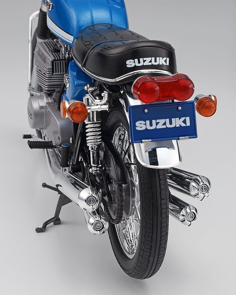 Zdjęcie dodatkowe produktu Suzuki GT380B (1972) 1:12 Hasegawa BK5