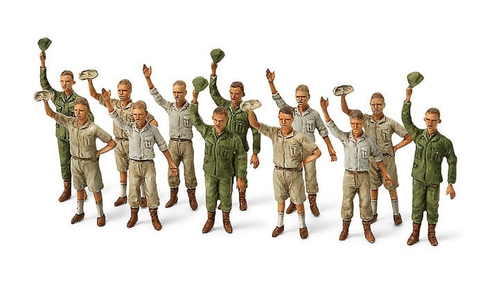 Zdjęcie dodatkowe produktu Mitsubishi G4M1 Model 11 1:48 Tamiya 61110 (Admiral Yamamoto Transport (w/17 Figures))