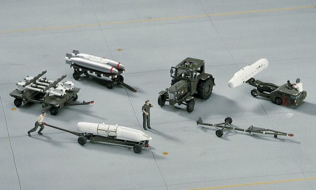 Zdjęcie dodatkowe produktu US Aircraft Weapon Loading Set 1:72 Hasegawa X72-5