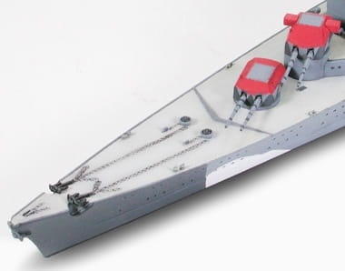 Zdjęcie dodatkowe produktu Heavy Cruiser Prinz Eugen (German) 1:700 Tamiya 31805