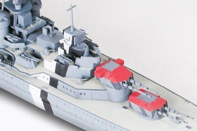 Zdjęcie dodatkowe produktu Heavy Cruiser Prinz Eugen (German) 1:700 Tamiya 31805