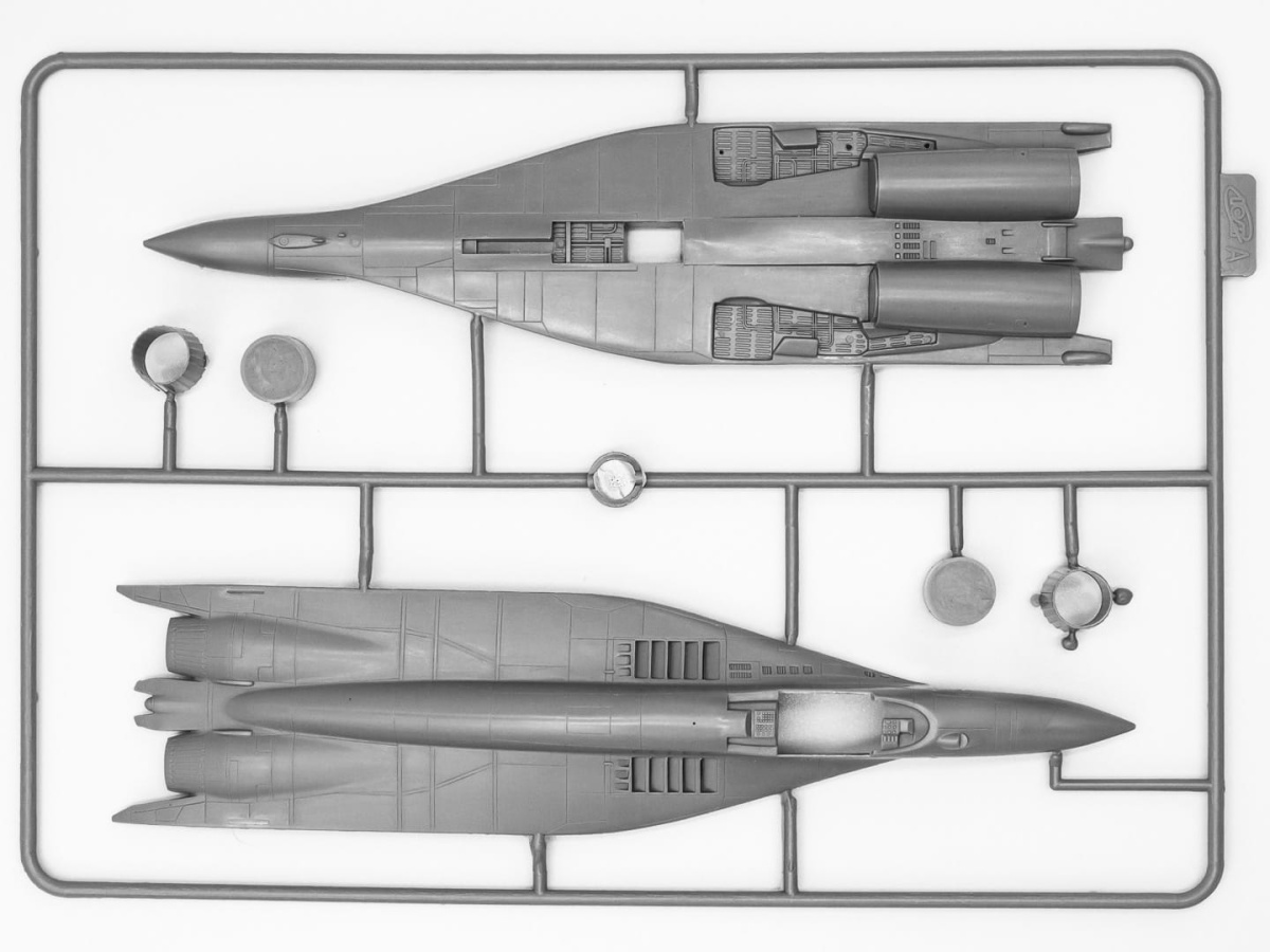 Zdjęcie dodatkowe produktu MiG-29 9-13 Radar Hunter 1:72 ICM 72143
