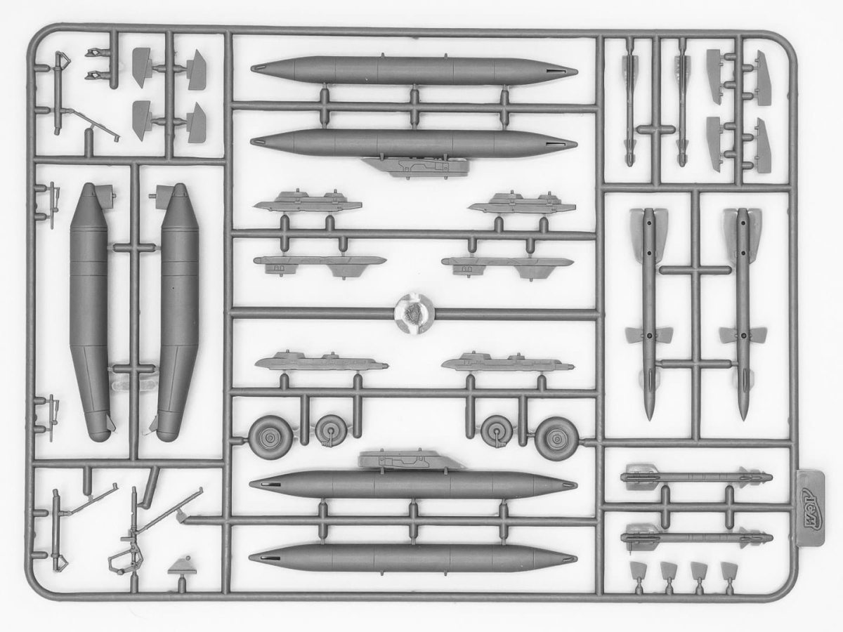 Zdjęcie dodatkowe produktu MiG-29 9-13 Radar Hunter 1:72 ICM 72143