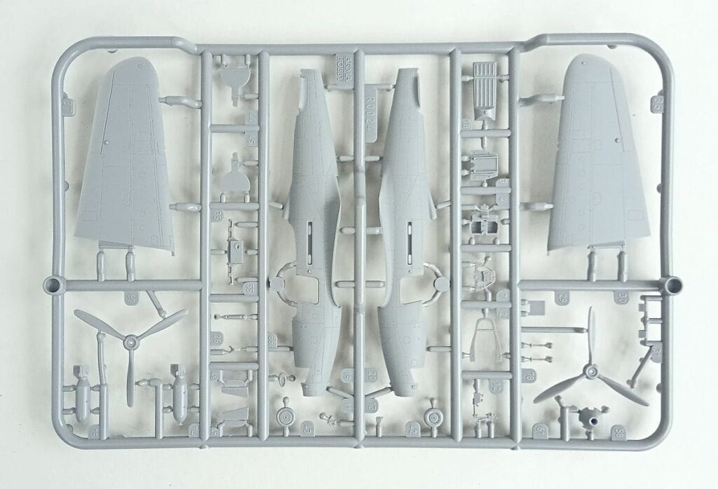 Zdjęcie dodatkowe produktu P-39N Airacobra 1:72 Arma Hobby 70056