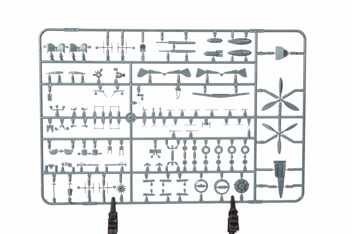 Zdjęcie dodatkowe produktu Fw 190F-8 1:72 Eduard 70119