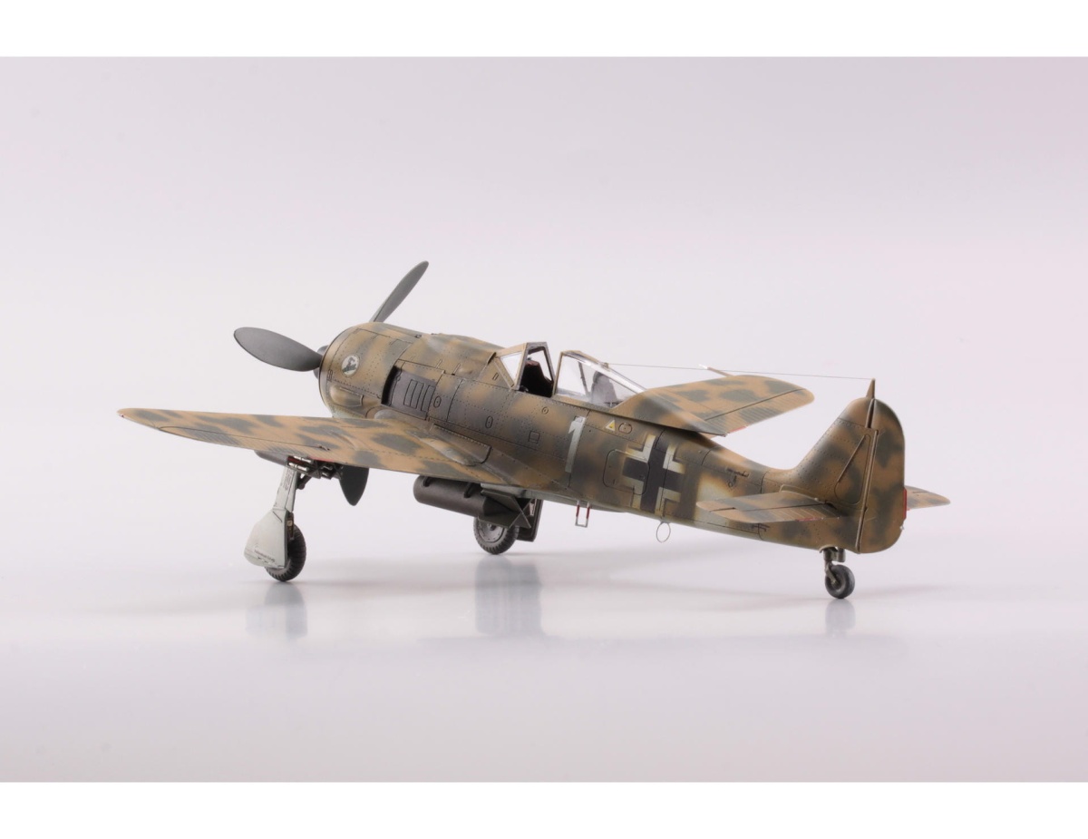 Zdjęcie dodatkowe produktu Fw 190F-8 1:72 Eduard 70119