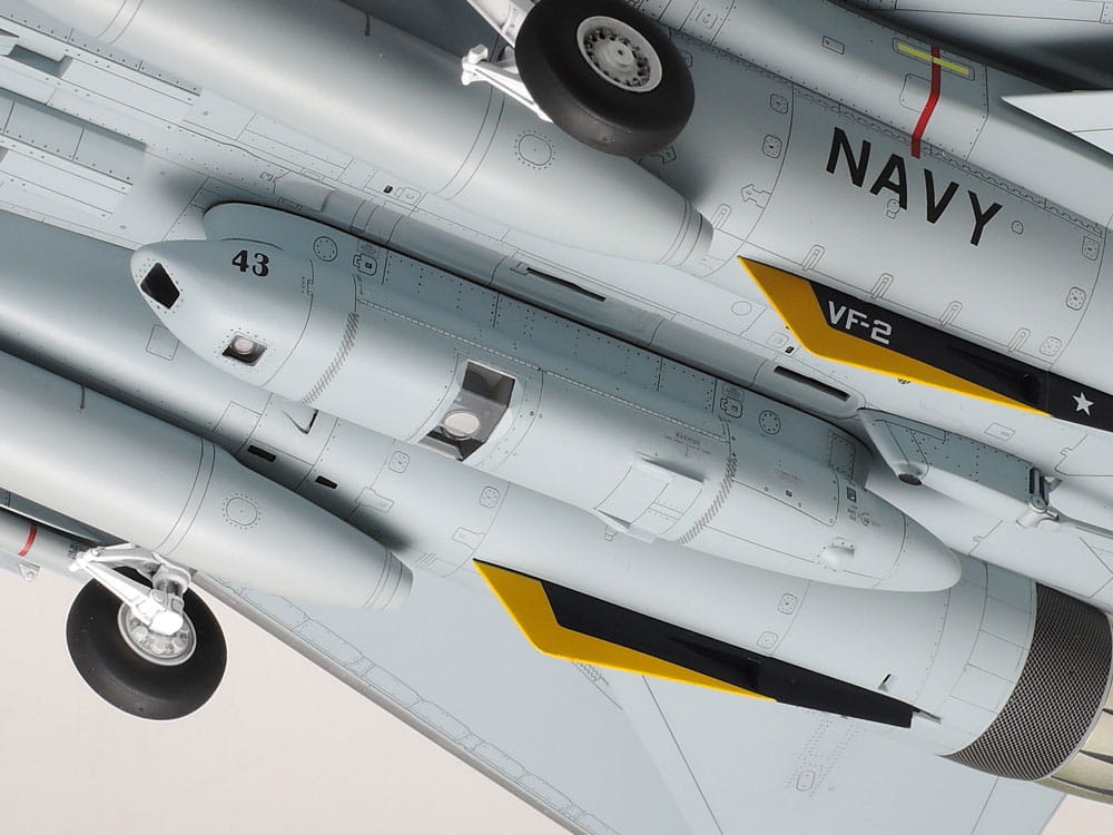Zdjęcie dodatkowe produktu Grumman F-14D Tomcat 1:48 Tamiya 61118