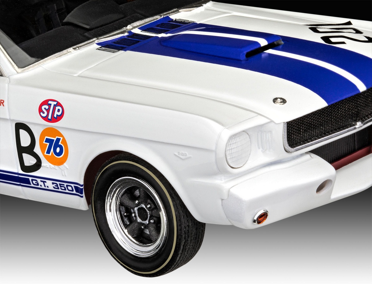 Zdjęcie dodatkowe produktu Ford Mustang Shelby GT 350R '66 1:24 Revell 07716