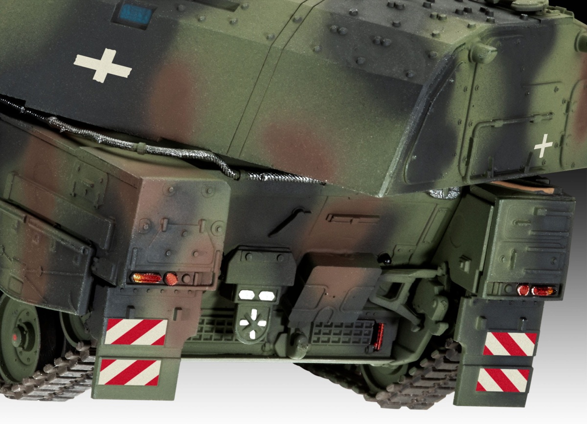 Zdjęcie dodatkowe produktu Panzerhaubitze 2000 1:72 Revell 03347