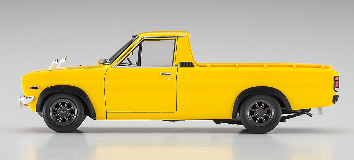 Zdjęcie dodatkowe produktu Datsun Sunny Truck (GB120) (Early with over fender) 1:24 Hasegawa 20641