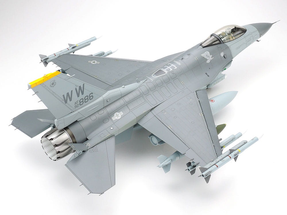 Zdjęcie dodatkowe produktu F-16CJ Fighting Falcon 1:32 Tamiya 60315