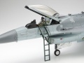 Zdjęcie dodatkowe produktu F-16CJ Fighting Falcon 1:32 Tamiya 60315