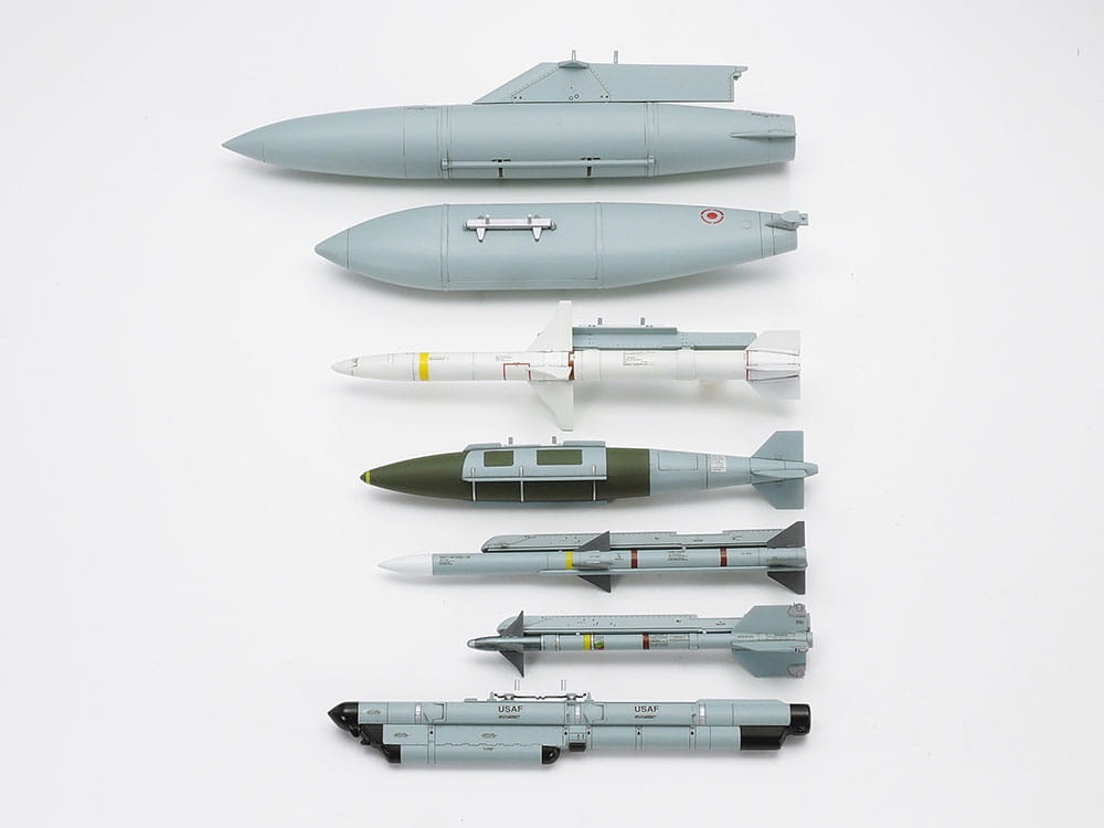 Zdjęcie dodatkowe produktu F-16CJ Fighting Falcon 1:32 Tamiya 60315