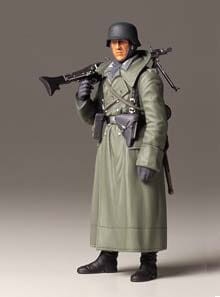 Zdjęcie dodatkowe produktu WWII German Machine Gunner (Greatcoat) 1:16 Tamiya 36306