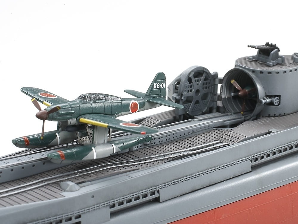 Zdjęcie dodatkowe produktu Japanese Navy Submarine I-400 1:350 Tamiya 78019