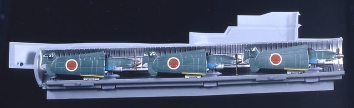 Zdjęcie dodatkowe produktu Japanese Navy Submarine I-400 1:350 Tamiya 78019