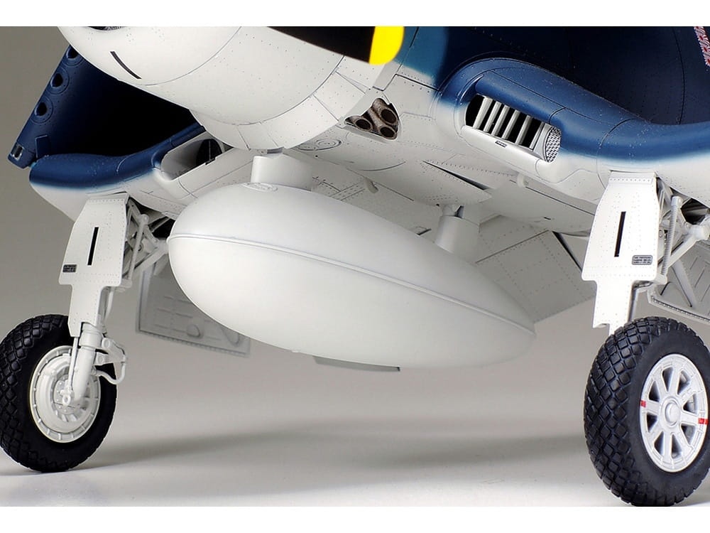 Zdjęcie dodatkowe produktu Vought F4U-1A Corsair 1:32 Tamiya 60325