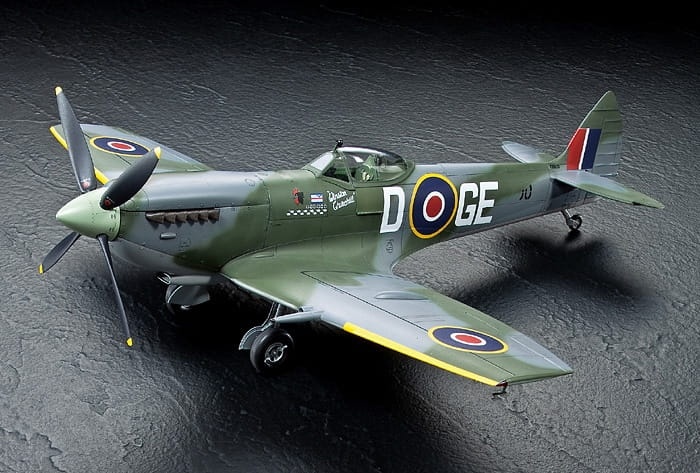 Zdjęcie dodatkowe produktu Supermarine Spitfire Mk.XVIe 1:32 Tamiya 60321