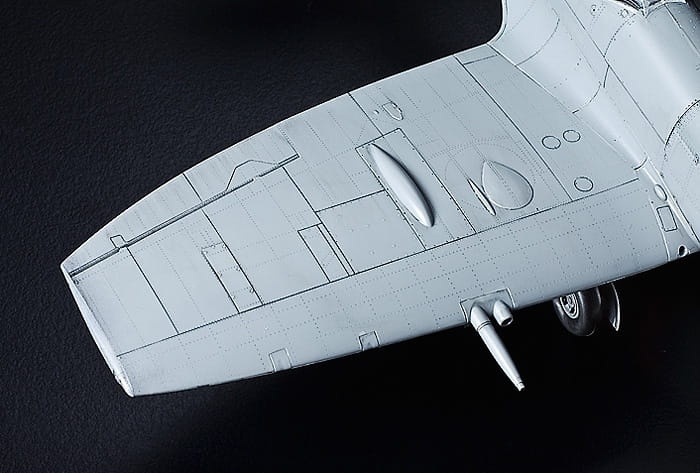 Zdjęcie dodatkowe produktu Supermarine Spitfire Mk.XVIe 1:32 Tamiya 60321