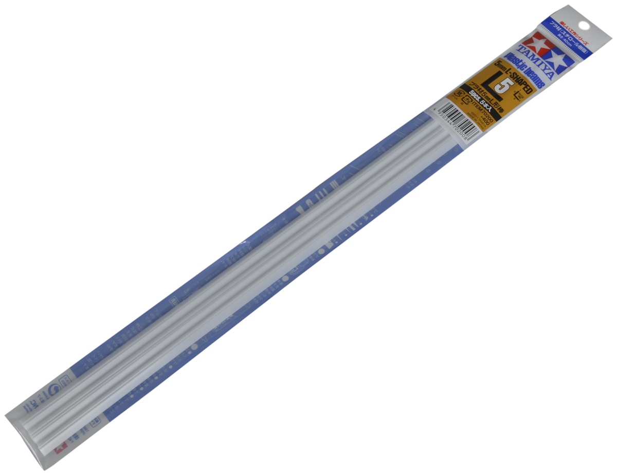 Zdjęcie główne produktu Kątownik (L) plastikowy 5x5mm, gr. 1mm, dł. 40cm (5szt) Tamiya 70200