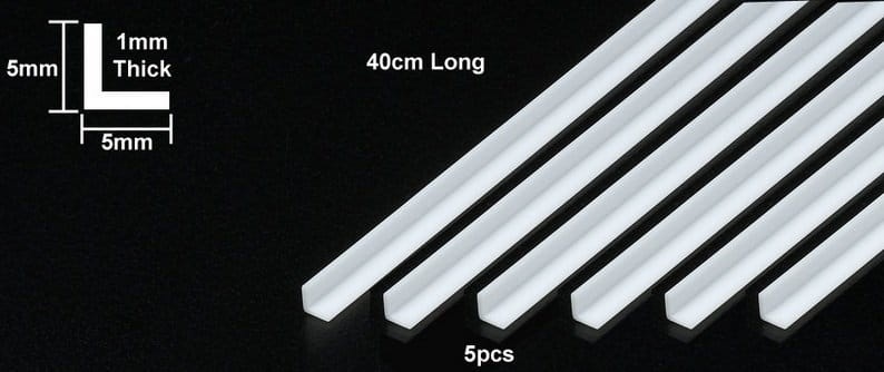Zdjęcie dodatkowe produktu Kątownik (L) plastikowy 5x5mm, gr. 1mm, dł. 40cm (5szt) Tamiya 70200