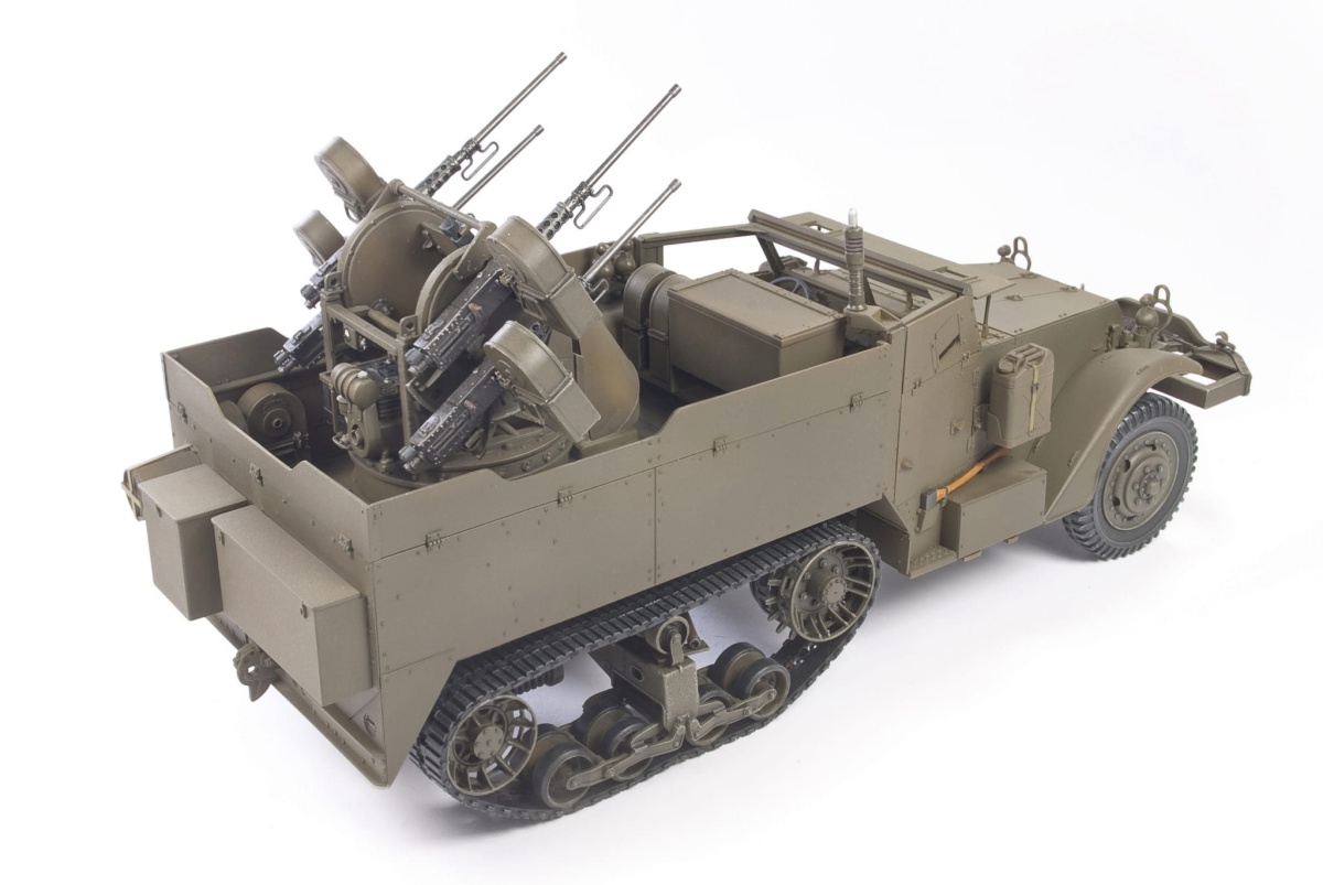 Zdjęcie dodatkowe produktu M16 MGMC Meat Chopper Self-propelled anti aircraft gun 1:35 AFV Club 35203