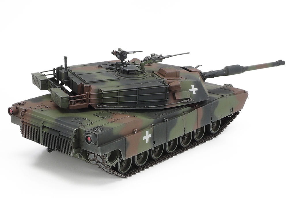 Zdjęcie dodatkowe produktu M1A1 Abrams Tank Ukraine 1:35 Tamiya 25216